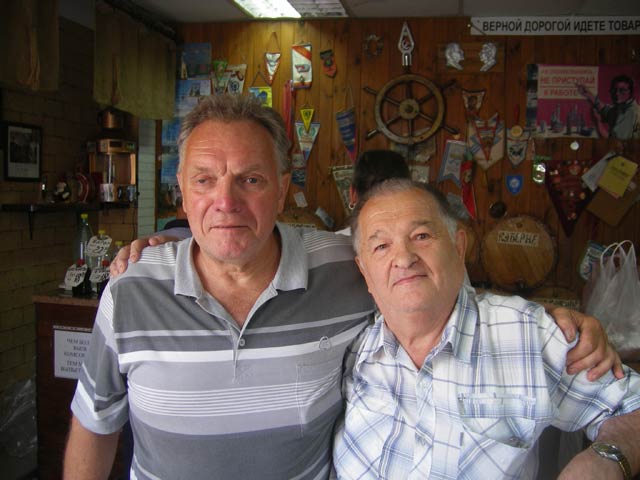 Владимир и Анатолий составили кампанию