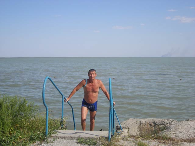 И лучшее место для купания, глубина сразу по пояс