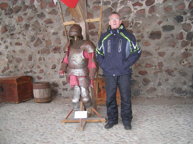 Лида. Рыцорские доспехи в замке Гедимина