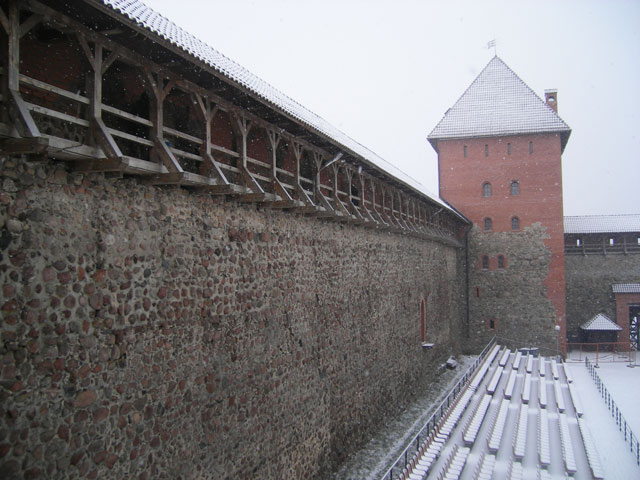 Лида. Внутренняя стена замка Гедимина
