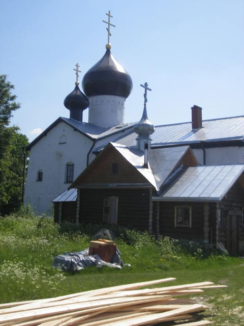 Часовня и Никольская церковь