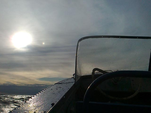 На "Прогрессе" в волну