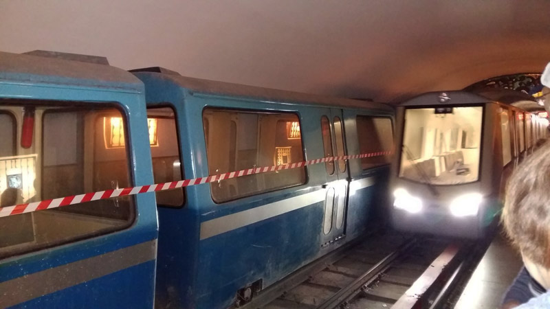 В комплексе «Новоафонские пещеры» курсирует подземный электропоезд