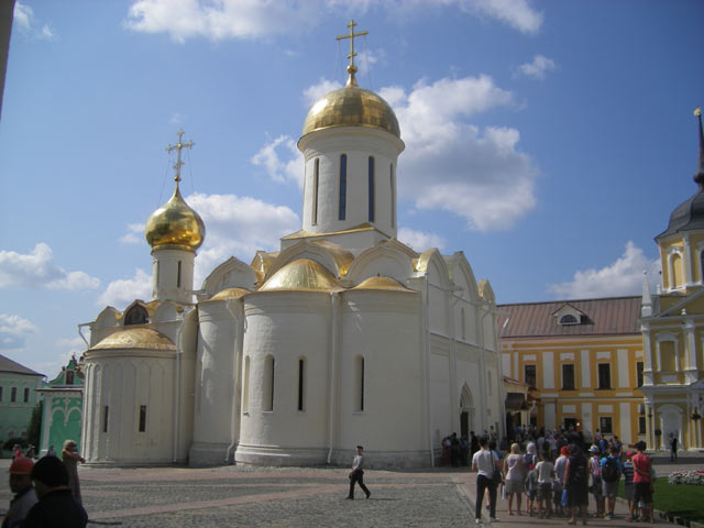 Троицкий собор ( 1423 год ) Троице-Сергиевой Лавры