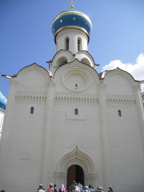 Духовская церковь, сооружена 1476-1477 годах мастерами из Пскова