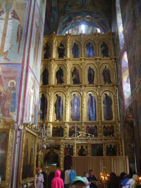 В Успенском Соборе